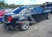 2015 Chrysler 300 фото
