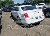 2015 Chrysler 300 фото