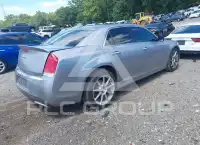 2015 Chrysler 300 фото