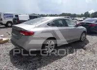 2015 Chrysler 200 фото