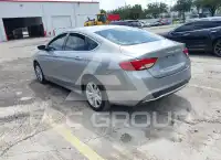 2015 Chrysler 200 photo