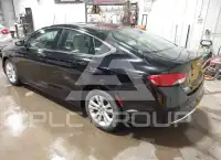 2015 Chrysler 200 photo
