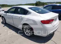 2015 Chrysler 200 фото