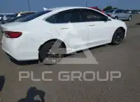 2015 Chrysler 200 фото