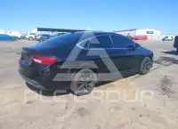 2015 Chrysler 200 фото