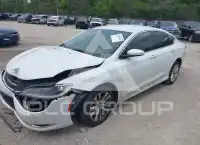 2015 Chrysler 200 фото