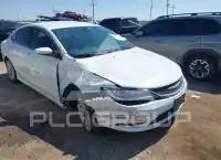 2015 Chrysler 200 фото