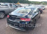 2015 Chrysler 200 фото