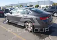 2015 Chrysler 200 photo