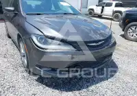 2015 Chrysler 200 фото