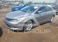 2015 Chrysler 200 photo