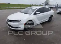 2015 Chrysler 200 photo