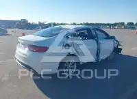 2015 Chrysler 200 фото