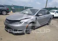 2015 Chrysler 200 фото