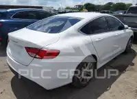 2015 Chrysler 200 фото