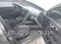 2015 Chrysler 200 photo
