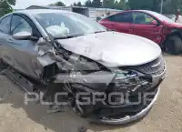 2015 Chrysler 200 фото