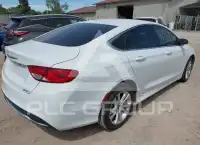 2015 Chrysler 200 фото