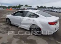 2015 Chrysler 200 фото