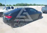 2015 Chrysler 200 фото