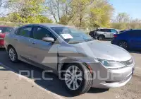 2015 Chrysler 200 photo