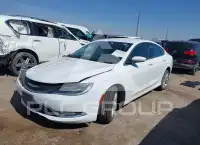 2015 Chrysler 200 фото