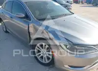 2015 Chrysler 200 фото