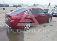 2015 Chrysler 200 фото