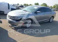 2015 Chrysler 200 фото