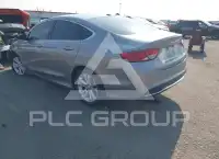 2015 Chrysler 200 фото