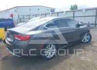 2015 Chrysler 200 фото