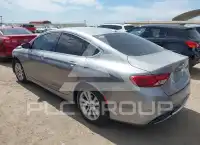 2015 Chrysler 200 фото