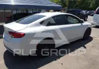 2015 Chrysler 200 фото