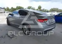 2015 Chrysler 200 photo