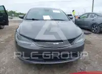 2015 Chrysler 200 photo