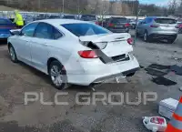2015 Chrysler 200 фото