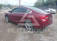 2015 Chrysler 200 фото