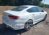 2015 Chrysler 200 фото