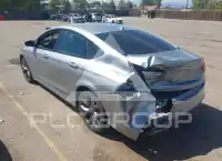 2015 Chrysler 200 фото