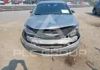 2015 Chrysler 200 фото