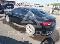 2015 Chrysler 200 фото