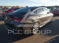 2015 Chrysler 200 фото