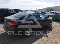2015 Chrysler 200 фото