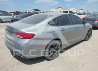 2015 Chrysler 200 photo