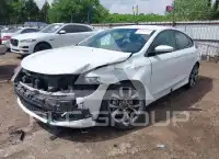 2015 Chrysler 200 photo