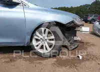 2015 Chrysler 200 фото