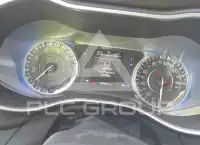 2015 Chrysler 200 photo