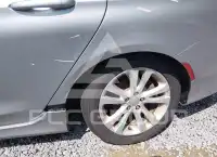 2015 Chrysler 200 фото