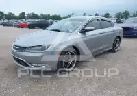 2015 Chrysler 200 фото