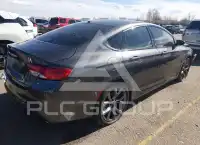 2015 Chrysler 200 фото